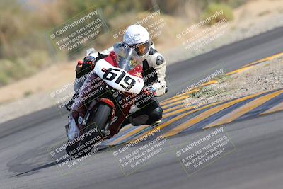 media/Nov-05-2022-SoCal Trackdays (Sat) [[f8d9b725ab]]/Turn 2 (1120am)/